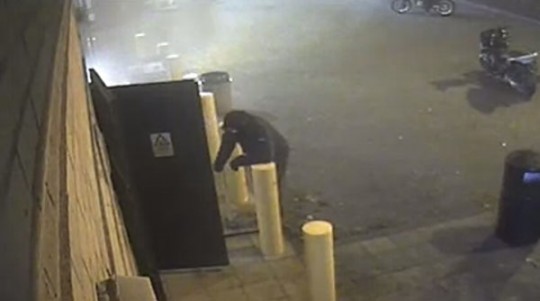 Robber defeated by security fog